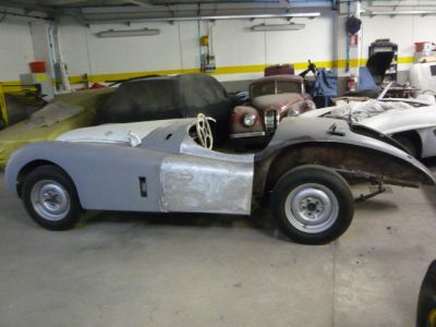 jaguar-xk120-16