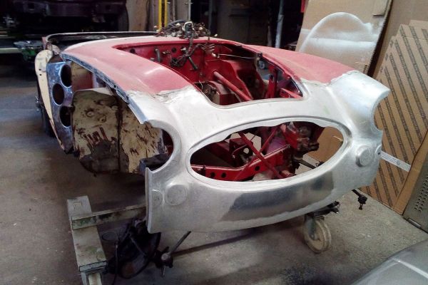 austin-healey-iii-877C68B3F-24BF-4C7B-504C-37FA7BDFACC0.jpg