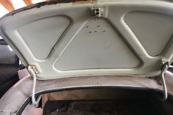 jaguar-e-tipe-10E95FA11D-6C05-A45F-63A6-C588A1E039FB.jpg