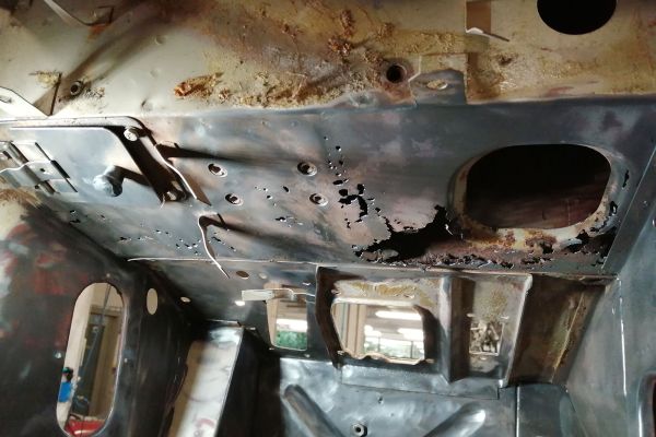 jaguar-e-tipe-208EA968D2-DFD6-BE08-5CDF-4720920DDB99.jpg
