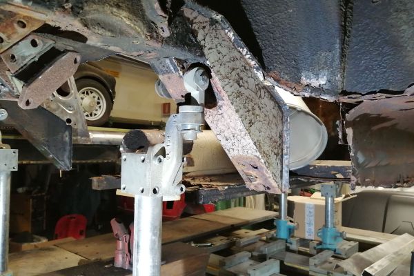 jaguar-e-tipe-416408D2EF-965C-0BC0-8F7B-ABD3E349E465.jpg