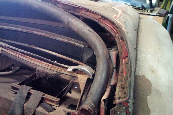 jaguar-xk-120-alllegra-75A76C8129-F02E-4D59-3907-298A4C66E042.jpg