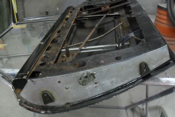 maserati-3500-gt-53555A89B9-2FAD-D83F-E3DF-7FCF67C77BDC.jpg