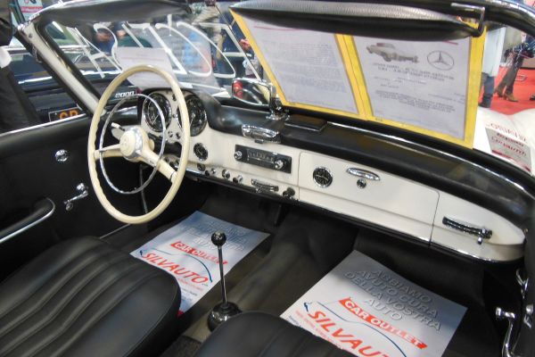 mercedes-190-cabrio-589711B769-D303-1F7D-2C45-50FA31889BCF.jpg