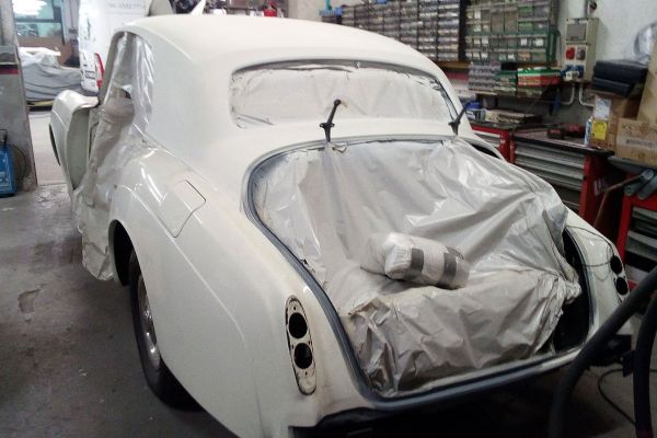 roll-royce-silver-cluod-3-10478DFC788-66DC-36BC-79B5-F69B73DB1ACA.jpg