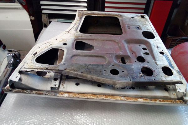 roll-royce-silver-cluod-3-5898931331-D651-731C-A392-246372290ADF.jpg
