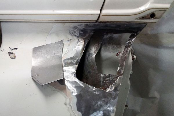 roll-royce-silver-cluod-3-847B834047-7843-9ED9-9387-3D3D515BC563.jpg